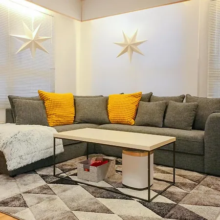 Christmas Wonderland 125squar Meter Great Location *